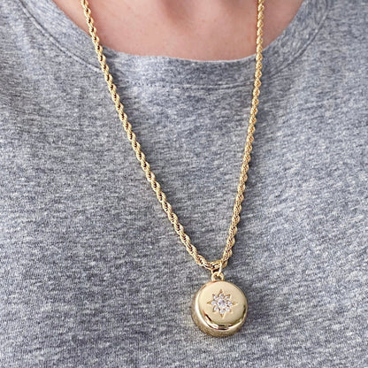 Embedded Star Necklace - Sterling Silver