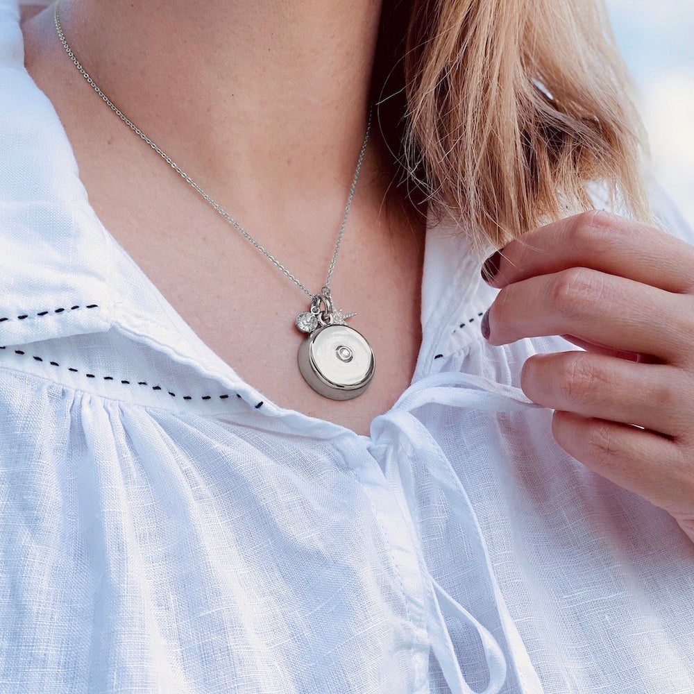 Star Burst Charm Necklace