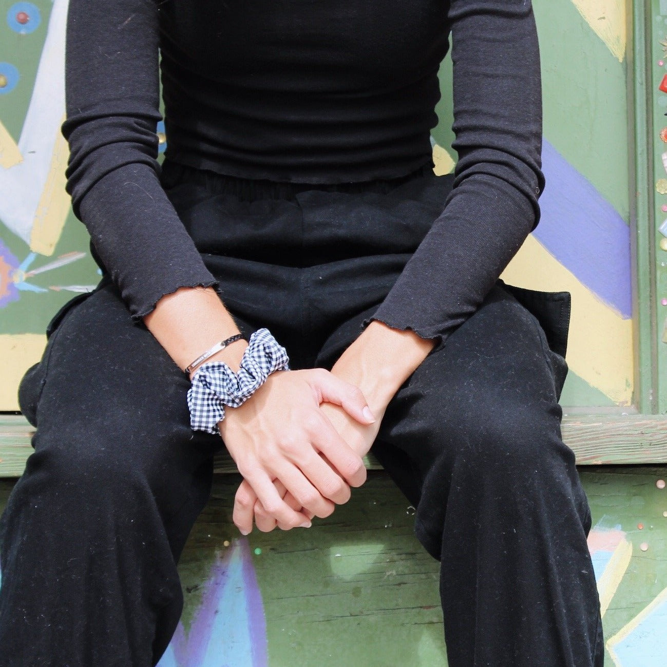 versatile scrunchie with a hidden velcro pocket